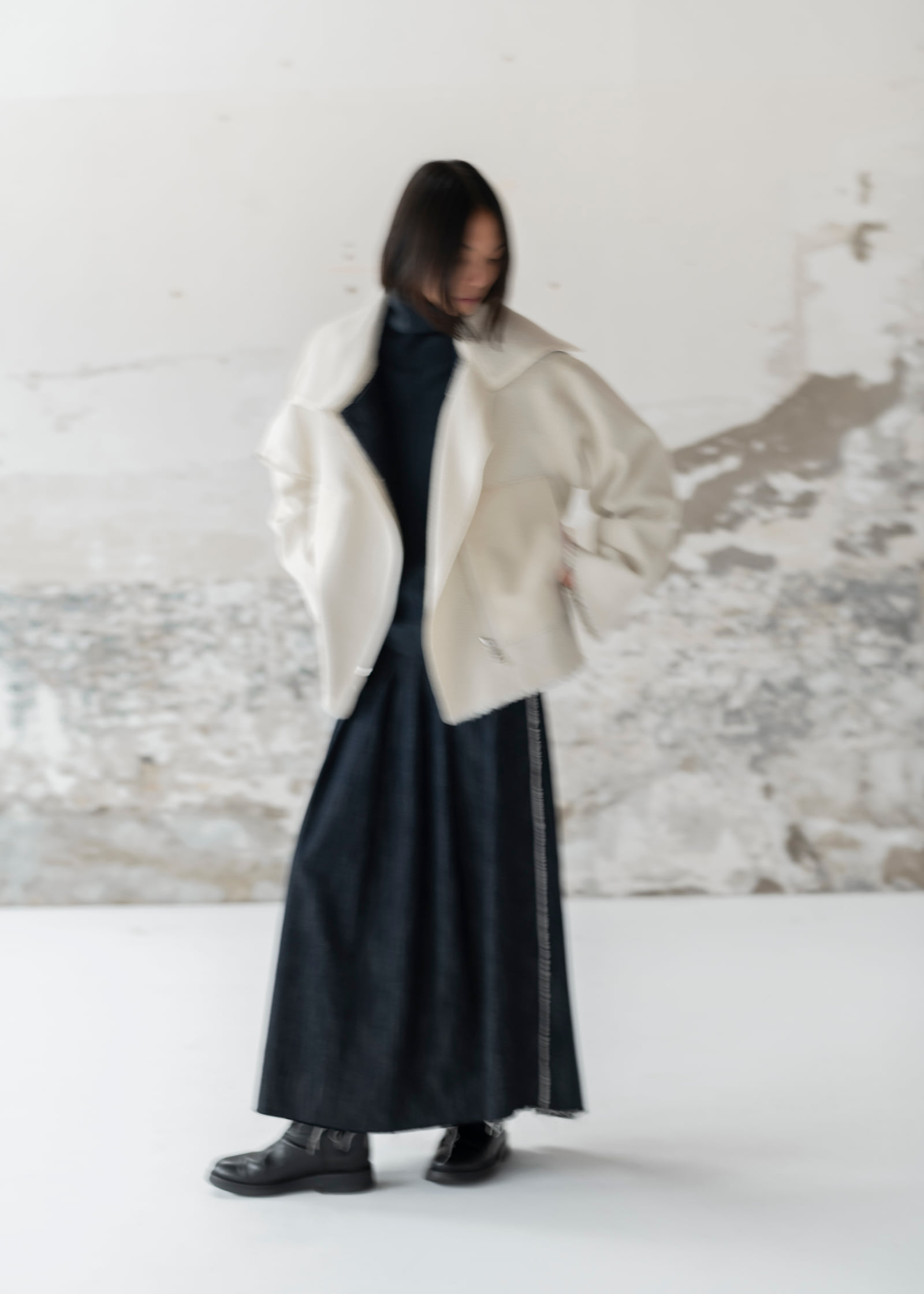 virgin wool cotton reversilble jacket cashmere high neck kimono sweater cotton wool belt pleated skirt with row edge 7